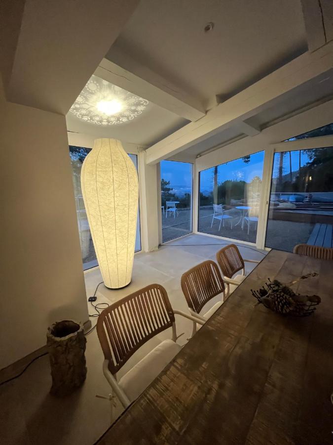 Villa Ormarine, Vue Exceptionnelle Sur La Baie De Cannes Et Le Mercantour Лез-Адре-де-л'Естерель Екстер'єр фото
