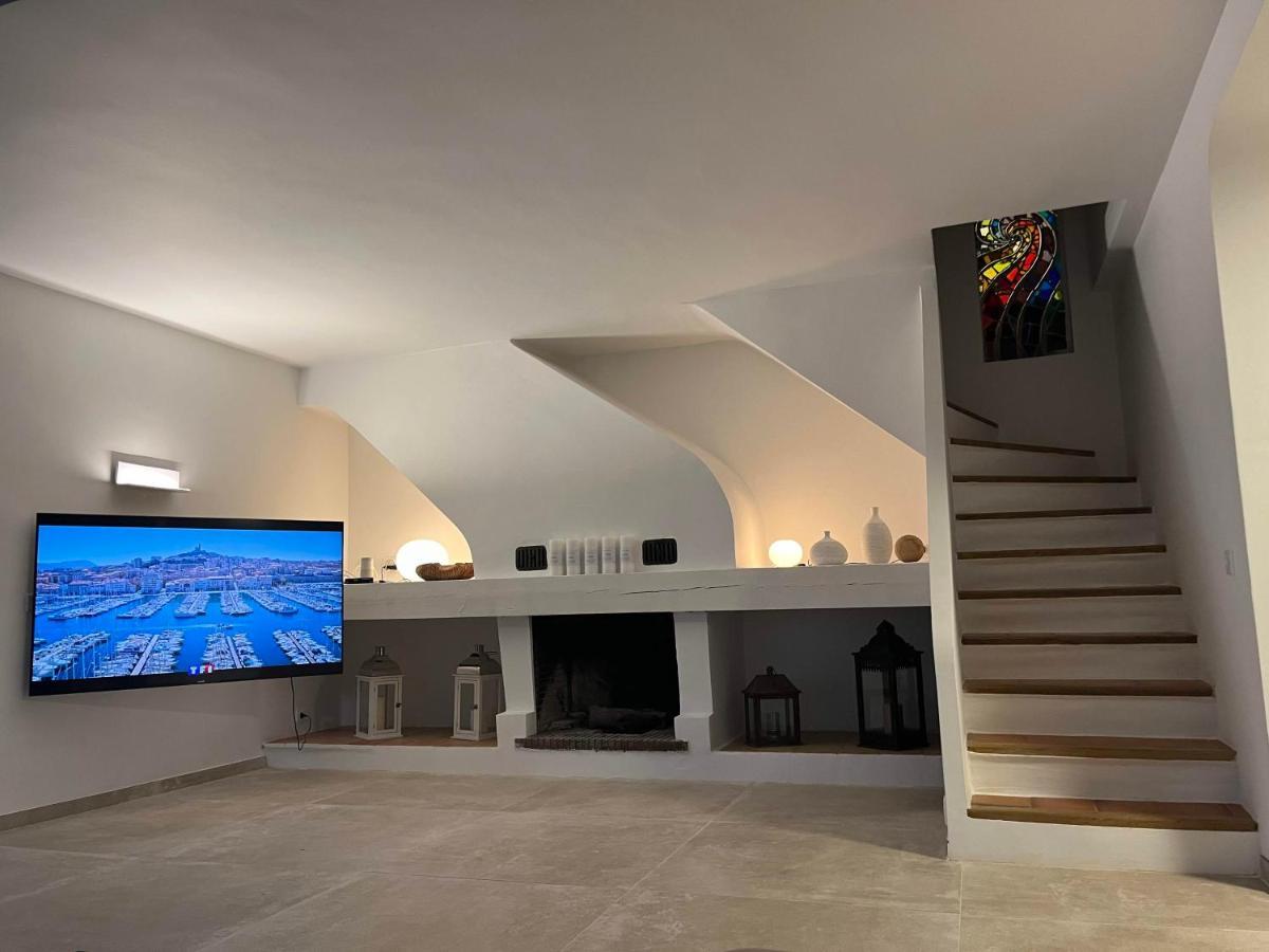 Villa Ormarine, Vue Exceptionnelle Sur La Baie De Cannes Et Le Mercantour Лез-Адре-де-л'Естерель Екстер'єр фото
